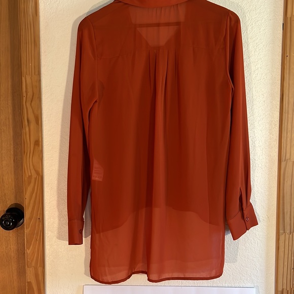 Papaya Small ginger long sleeve button blouse. - Picture 2 of 3